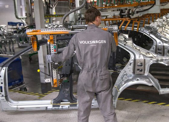 Volkswagen рассматривает вариант продажи активов и завода в России