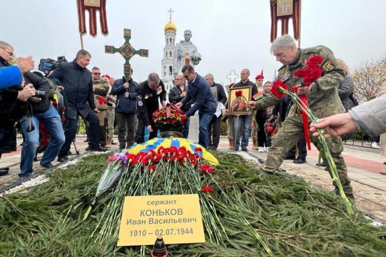 В Тверской области захоронили останки воздушного стрелка, который погиб в небе над Белоруссией