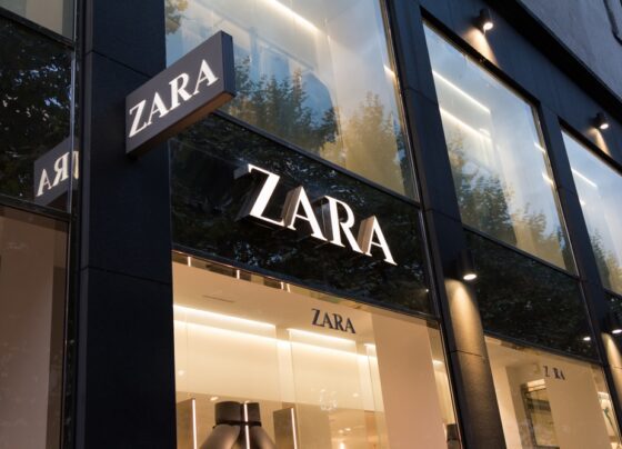 Владелец Zara продаст бизнес в России компании из Ливана