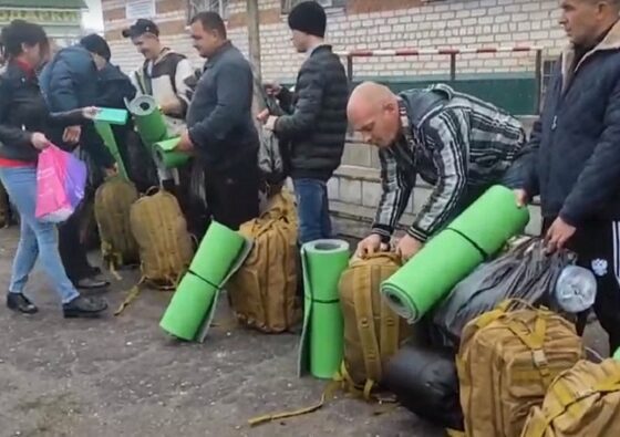 Мобилизацию мужчин в четырех районах Волгоградской области сняли на видео