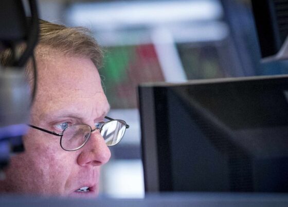 Рынок акций Московской биржи по состоянию на 16:00 мск 20 октября растет