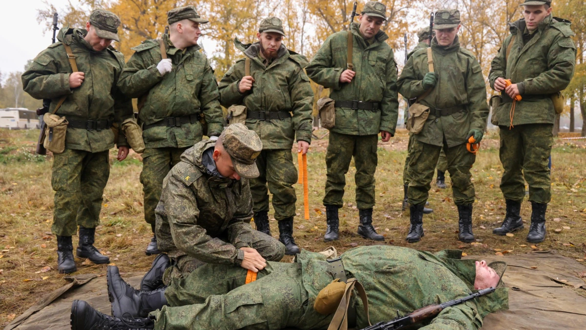 “Ущерб будет сказываться десятки лет”. Почему мобилизация лишает экономику России самого важного ресурса