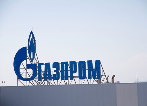 "Газпром" с 1 января по 15 ноября снизил экспорт в дальнее зарубежье 43,4% От IFX