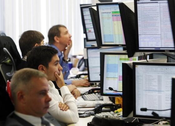 ЦБ раскрыл долю инвесторов, сдавших тесты с первого раза