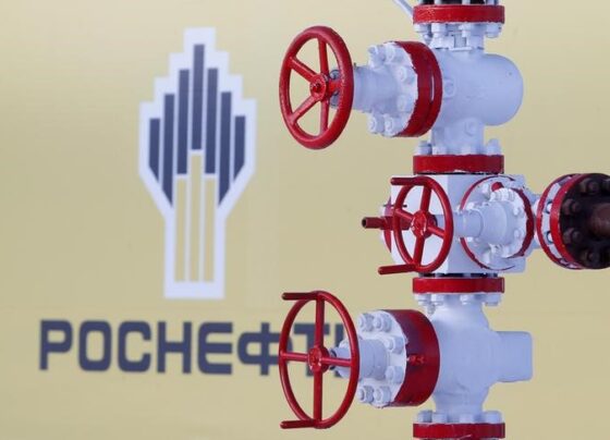 "Газпром" и его дочерние компании могут вывести из-под повышенного налога на прибыль для экспортеров СПГ