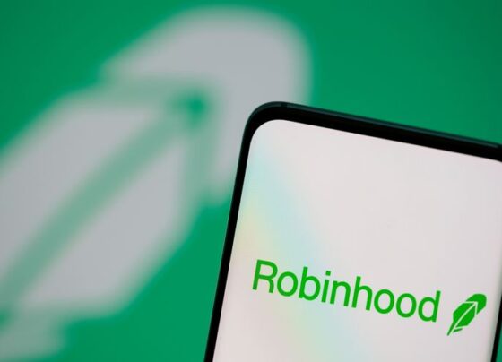 Robinhood отказался от ставок на Signature Bank