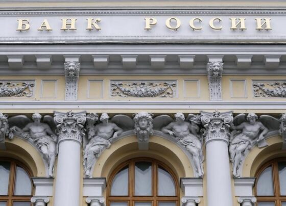 Брокеров обязали предупреждать о риске блокировок бумаг