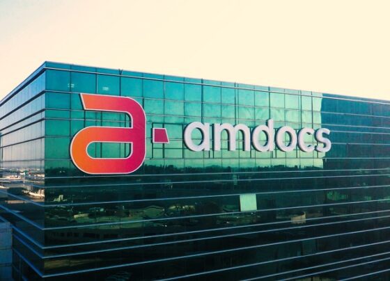 Amdocs: доходы, прибыль совпали в Q2