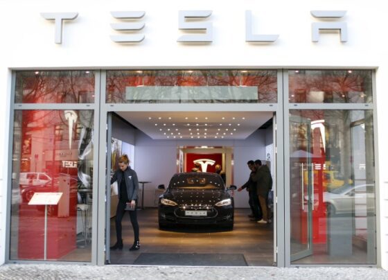 Рост Tesla на $240 млрд может столкнуться с «медвежьим» сигналом