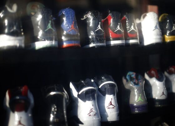 Nike: доходы побили прогнозы, прибыльa оказался ниже прогнозов в Q1