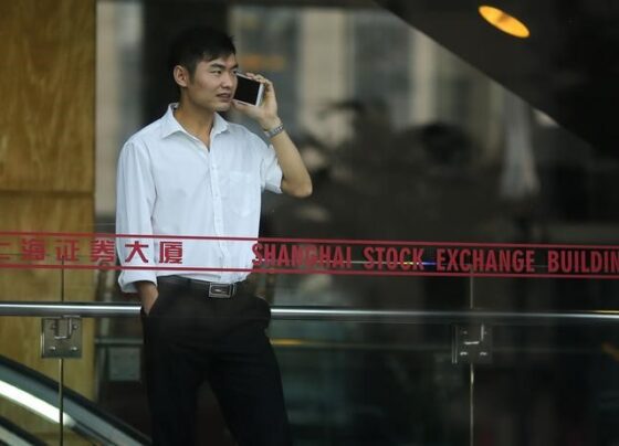 Глобальные фонды сократили позиции по китайским акций до минимума с 2020 года