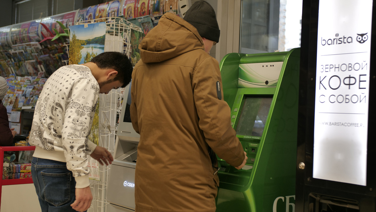 Обвалится рубль и взорвется инфляция: как спасти свои сбережения