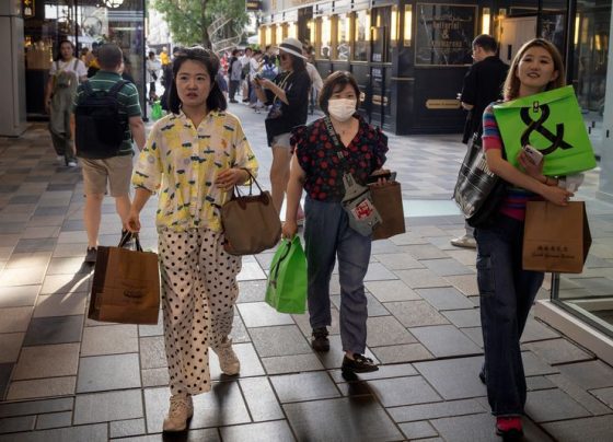 Разрыв в стоимости фондовых рынков Китая и США достиг рекорда