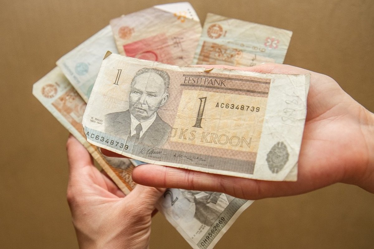 Как после перехода на евровалюту поменялась наша жизнь?