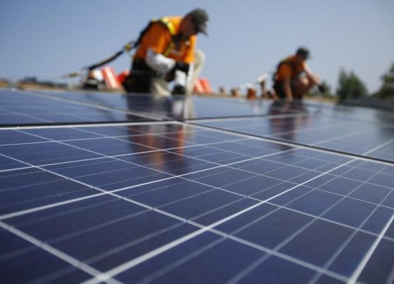 Акции операторов солнечных электростанций в КНР перешли к росту