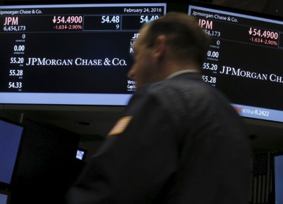 &copy; Reuters.  JPMorgan: доходы, прибыль побили прогнозы в Q1