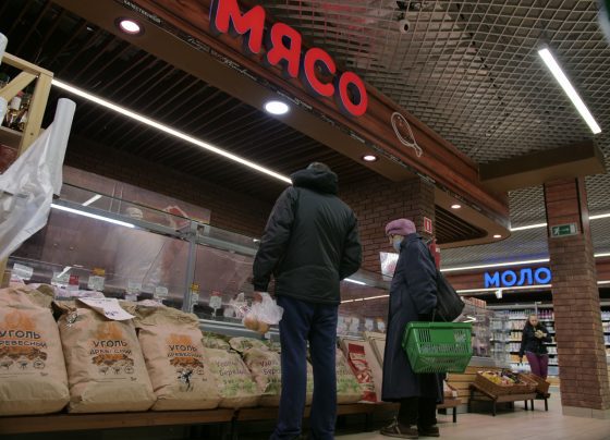 В апреле в магазинах поменяют ценники: какие продукты можно купить до подорожания