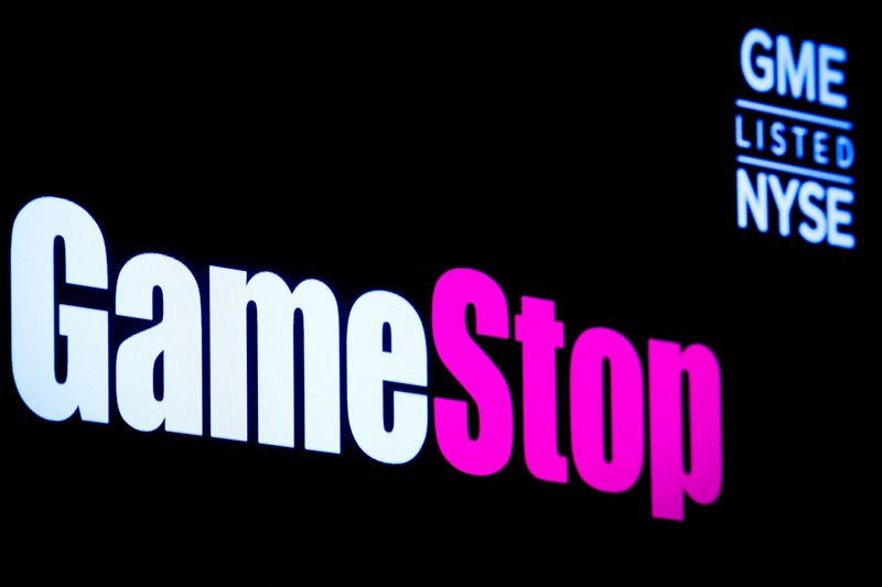 Акции GameStop подскочили на 25% после привлечения $933 млн От Investing.com