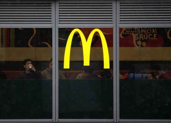 &copy; Reuters.  McDonald’s: доходы, прибыль оказались ниже прогнозов в Q2