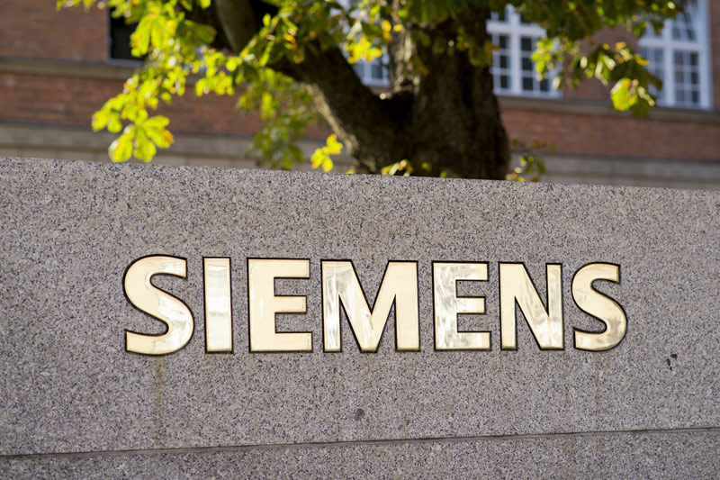 Акции Siemens рванули к рекордному максимуму после отчетности От Investing.com