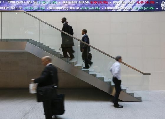 &copy; Reuters.  Рынок акций  Великобритании закрылся ростом, Investing.com Великобритания 100 прибавил 0,02%