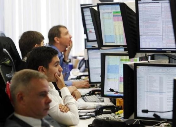 &copy; Reuters Рынок акций  Канады закрылся падением, S&amp;P/TSX Composite снизился на 0,47%