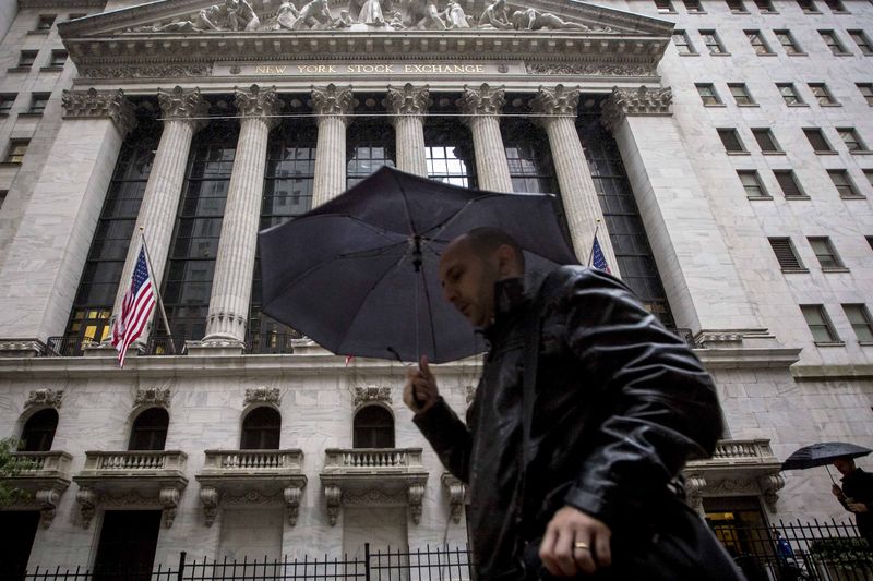 Рынок акций США закрылся разнонаправленно, Dow Jones прибавил 0,22% От Investing.com
