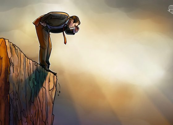 Эскалация тарифов Трампа раскрывает «более глубокие переломы» в глобальной финансовой системе